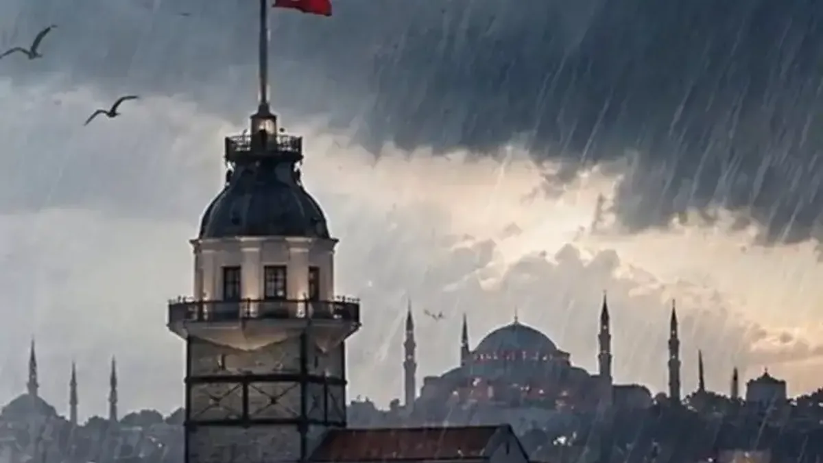 İstanbul'da beklenen kuvvetli yağış ve fırtına uyarısı