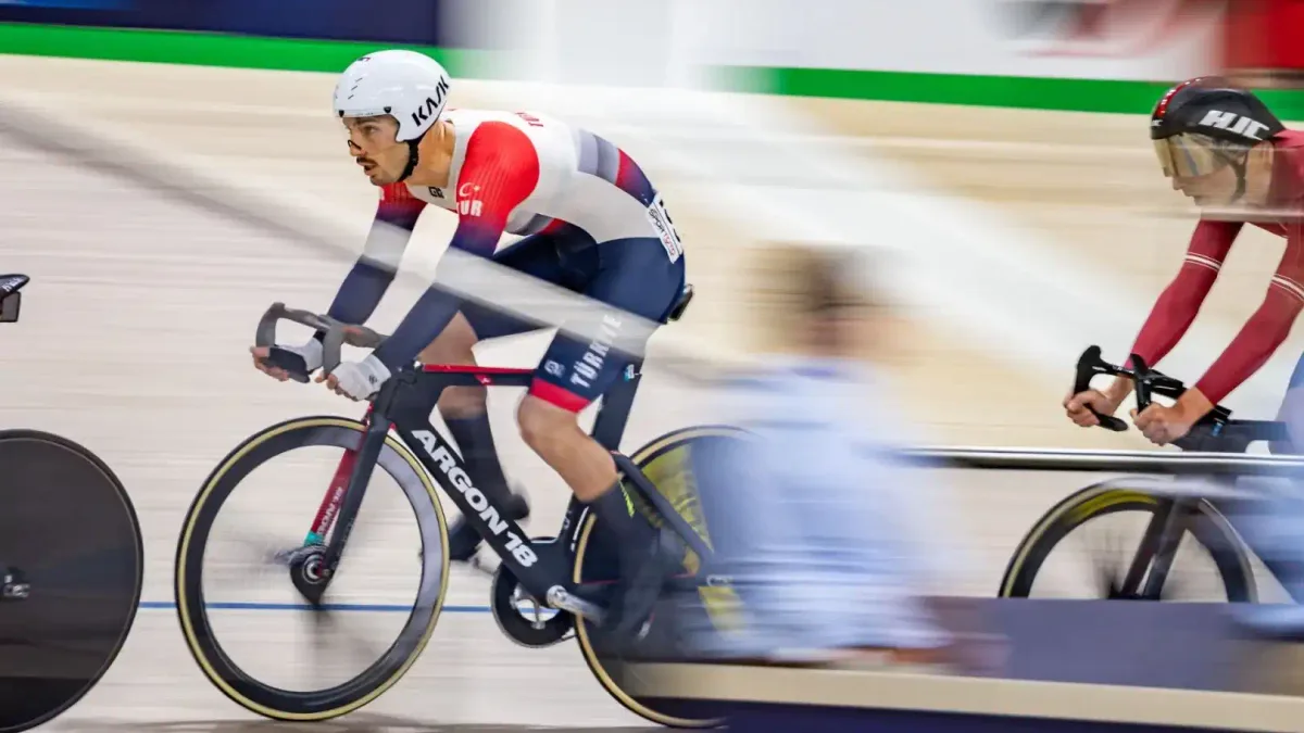 Milli bisikletçi Ramazan Yılmaz, 2026 Tissot UCI Pist Bisikleti Dünya Şampiyonası'nda Türkiye'yi temsil edecek.