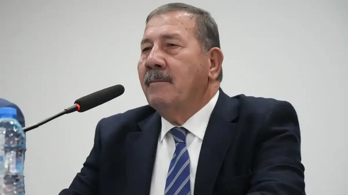 Milas Belediye Başkanı Fevzi Topuz görevden uzaklaştırıldı.