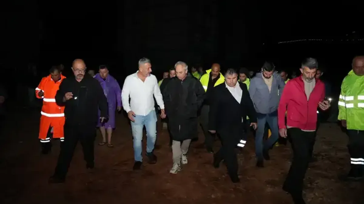 Antalya'da hortum felaketi: 4 işçi hayatını kaybetti - Detay Görsel 1