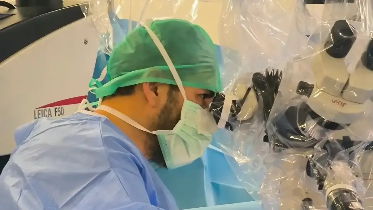 Op. Dr. Tahsin Saygı ve ekibinin beyin sinir bağlantıları üzerine yaptığı araştırma.