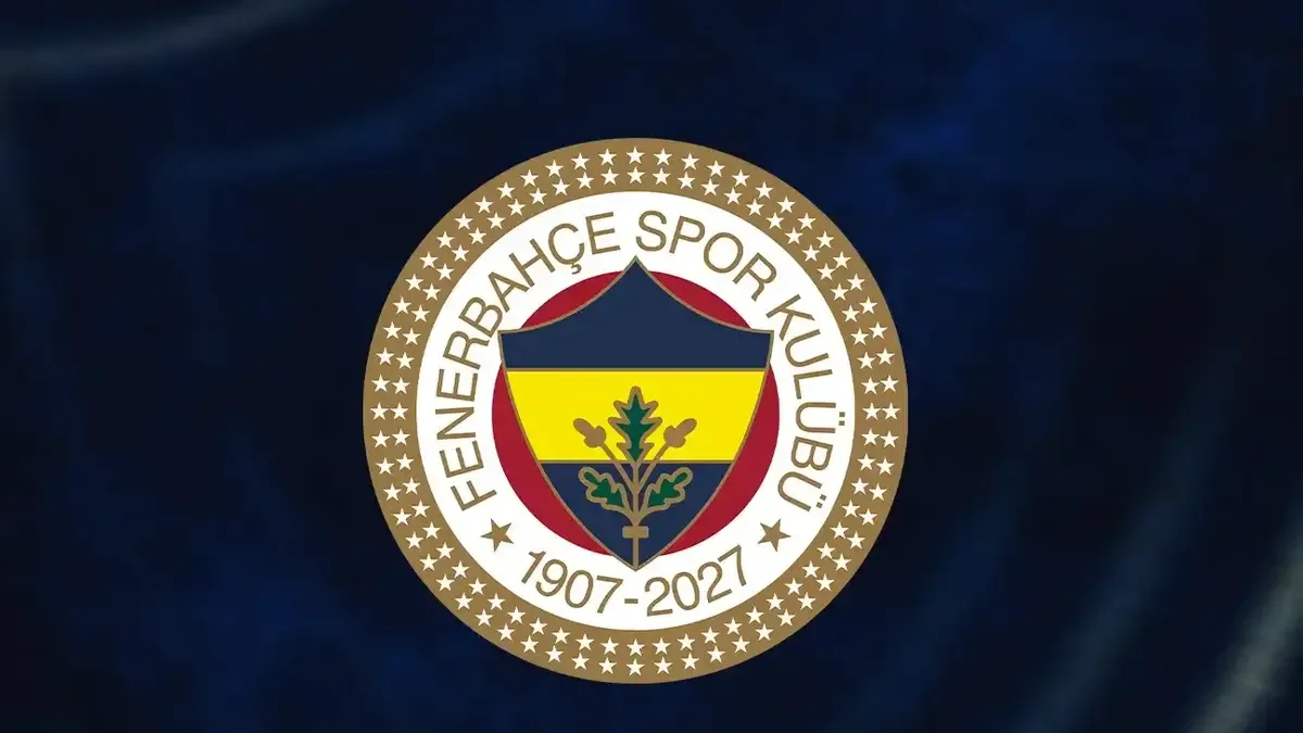 Fenerbahçe teknik sorumlusu Dirk Kuyt maç öncesinde