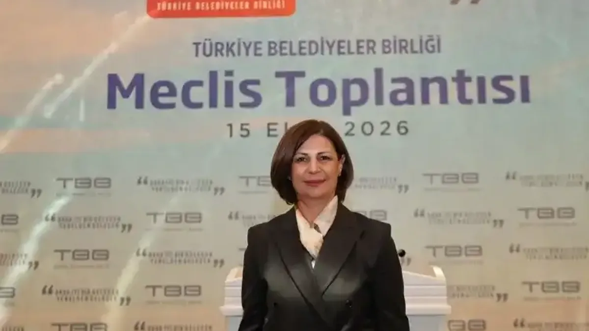 Ayşe Ünlüce, TBB Başkan Vekilliğine seçildiği an.