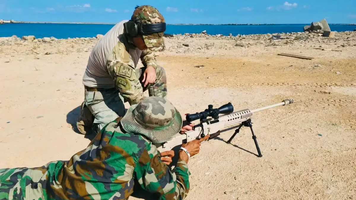 Libya deniz özel kuvvetleri'ne sat eğitimi