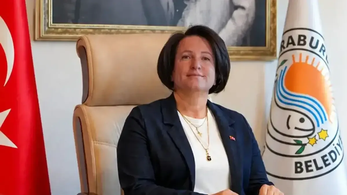 Karaburun Belediye Başkanı İlkay Girgin Erdoğan istifa etti
