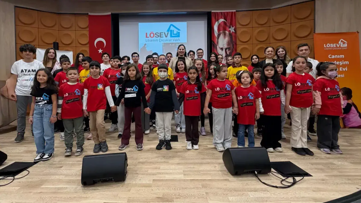 Lösev Canım Kardeşim Ders Evi açılış töreninden bir görüntü.