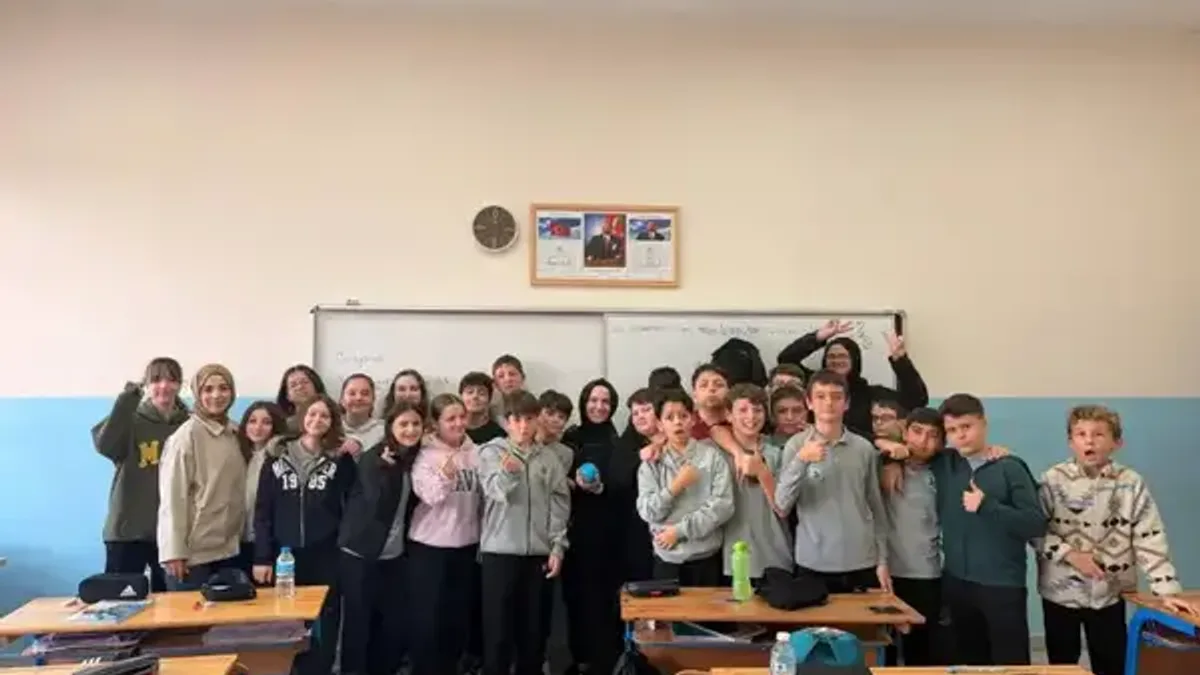 Sakarya'da ortaokullarda zorbalık eğitimi verildi - Detay Görsel 1