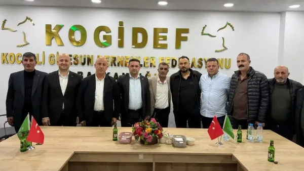 Gebze'de Öztürk ve Çakan aileleri barıştı.