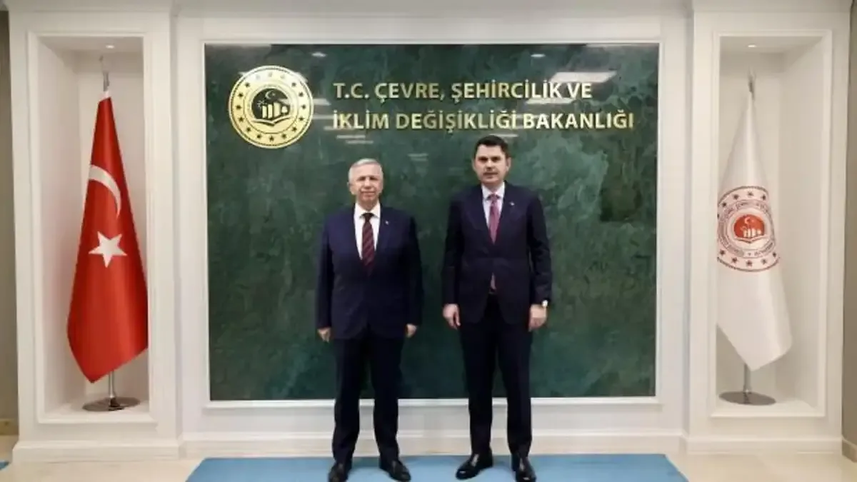 Bakan Kurum ve Mansur Yavaş ortak akıl toplantısında bir araya geldi.