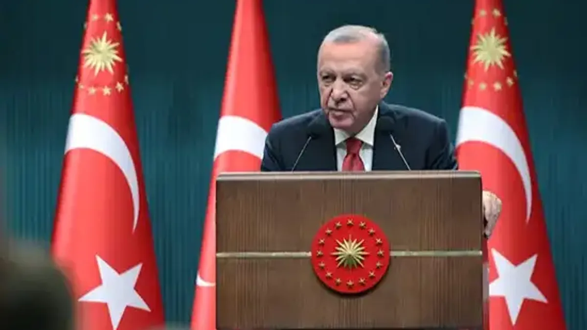 Cumhurbaşkanı Erdoğan, gençlere yönelik destekleri artıracaklarını duyurdu.