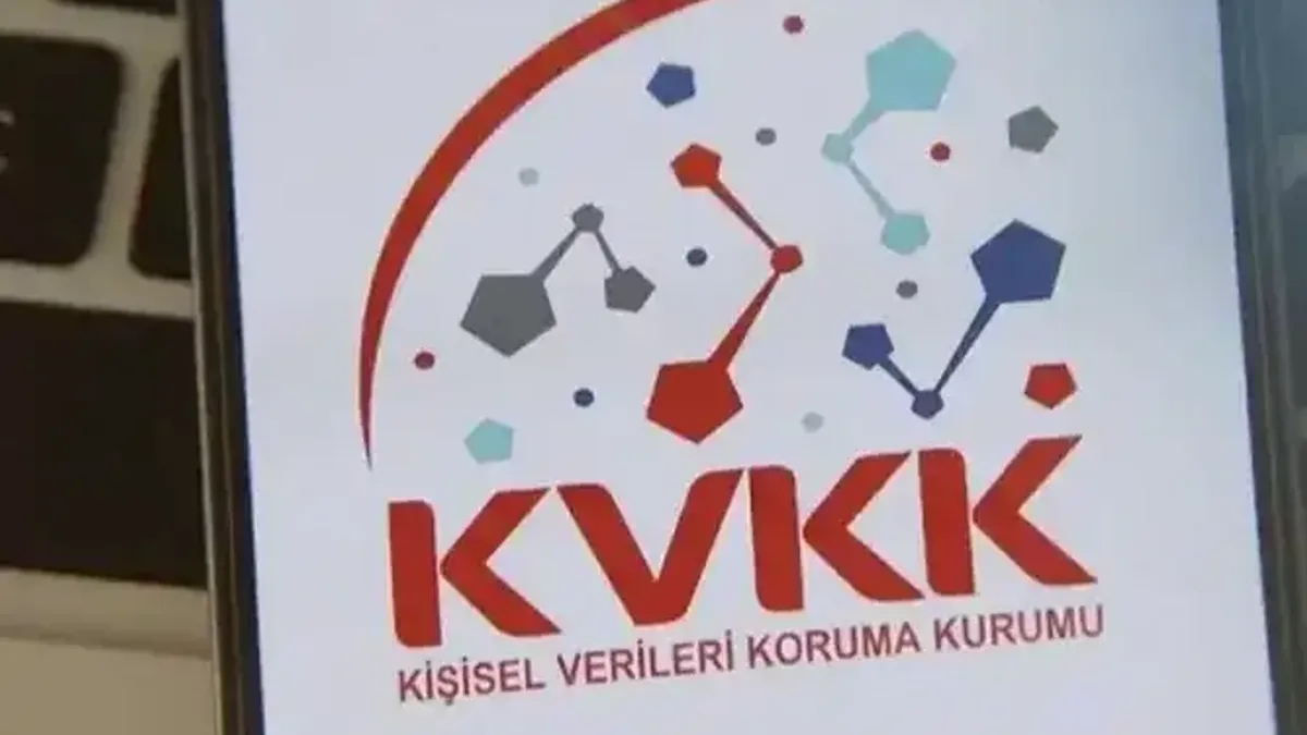Kişisel Verileri Koruma Kurulu yeni üyeleri Recep Keskin ve Cennet Alas Şekerbay.
