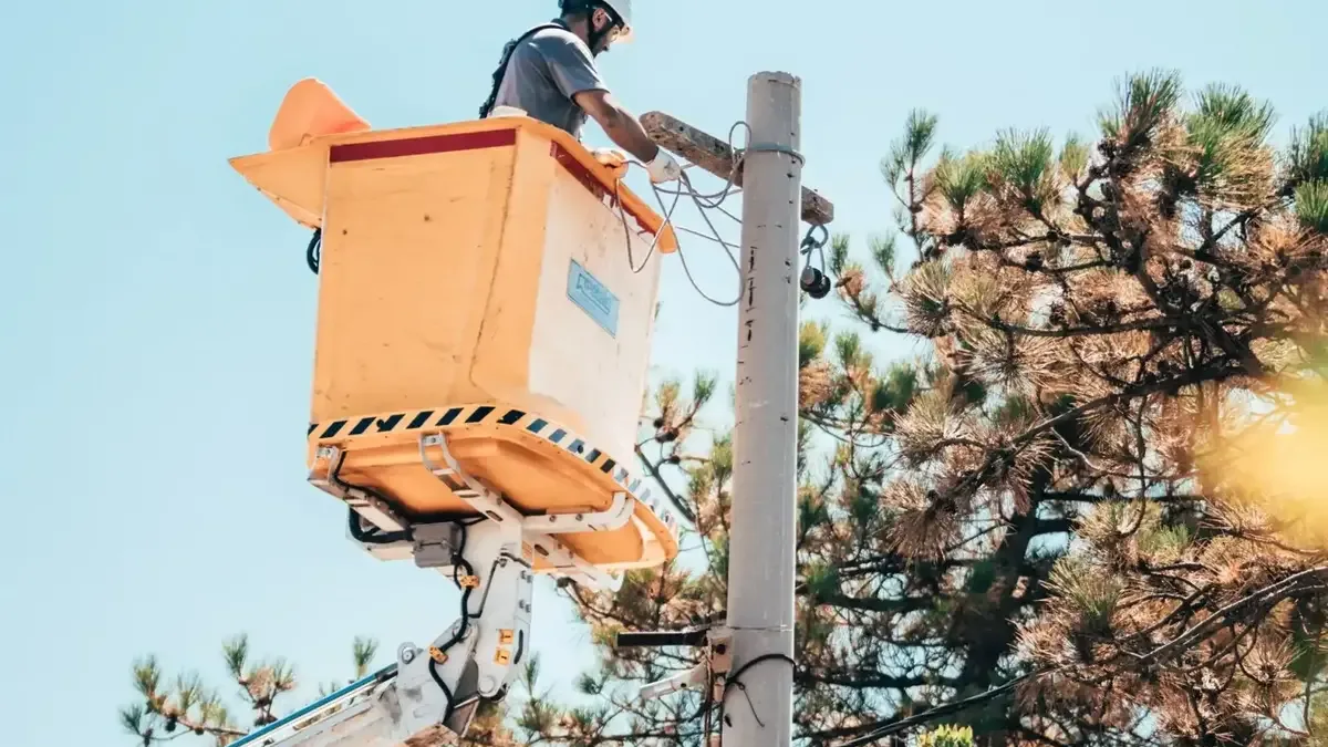 Başkent EDAŞ, Ankara'da enerji altyapısını güçlendiriyor.