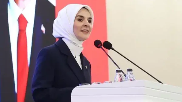 Bakan Göktaş, Hatay'daki sosyal hizmet yatırımlarını açıkladı.