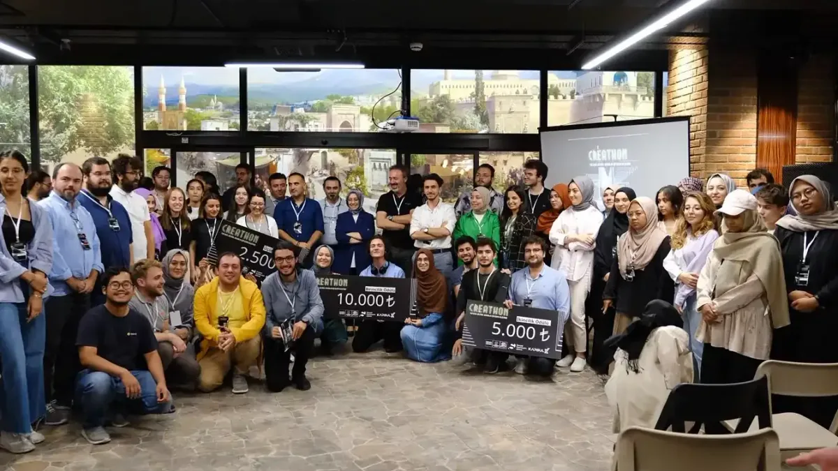 Konya'da KAPSAM Savunma Sanayii Gelişim Programı tanıtım etkinliği.