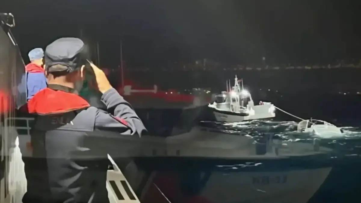 Ayvalık'ta batan tekneden kaybolan kişinin cansız bedeni bulundu.