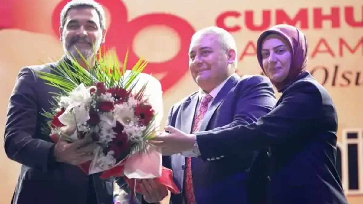 Keçiören'de Uğur Işılak Cumhuriyet coşkusunu artırdı - Detay Görsel 1
