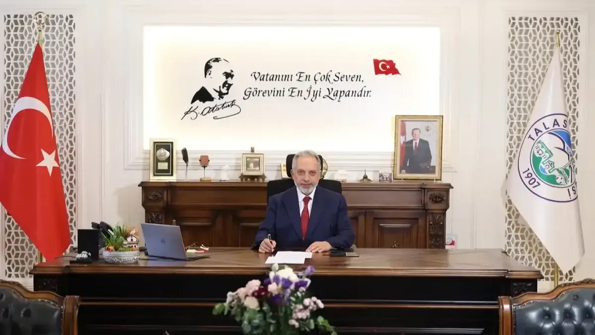 Mustafa Yalçın, Cumhuriyet Bayramı mesajı yayımladı.