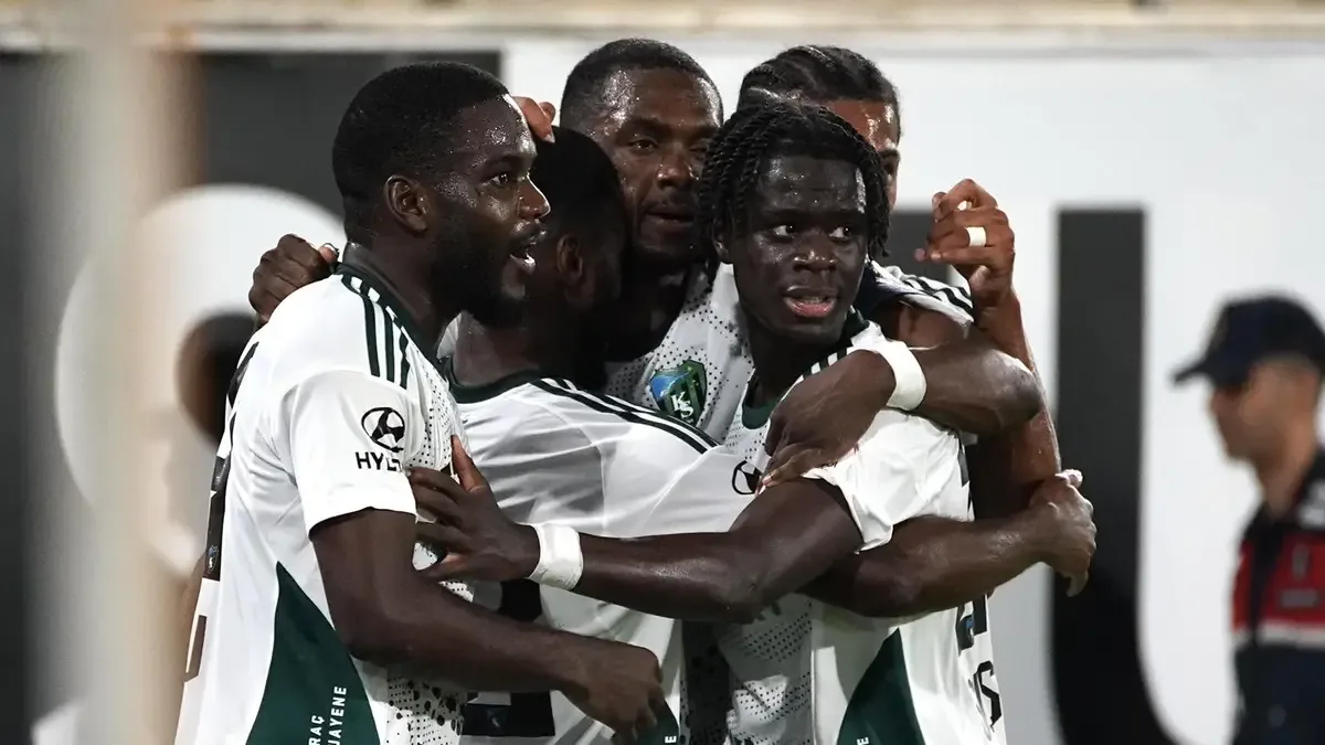 Kocaelispor, Alanyaspor deplasmanından 3 puanla galip ayrıldı.