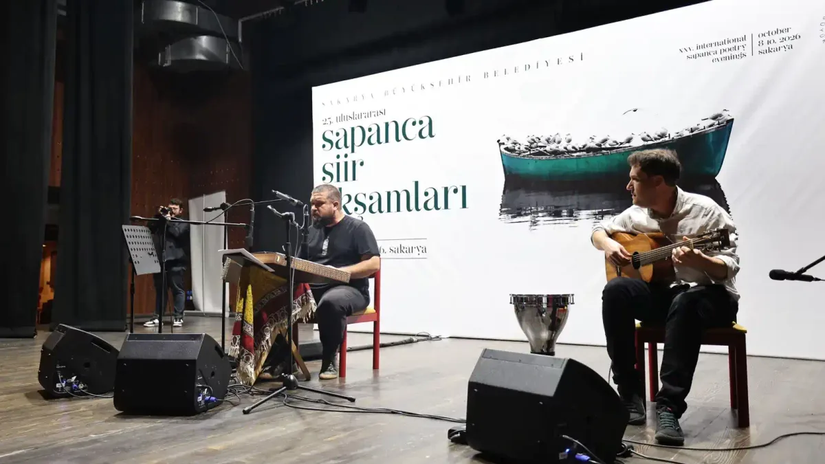 25. Uluslararası Sapanca Şiir Akşamları açılış programından bir görüntü.