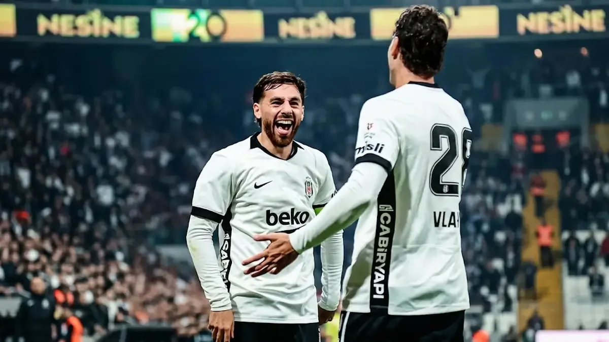 Beşiktaş, sahasında Kocaelispor’u 2-1 mağlup etti.