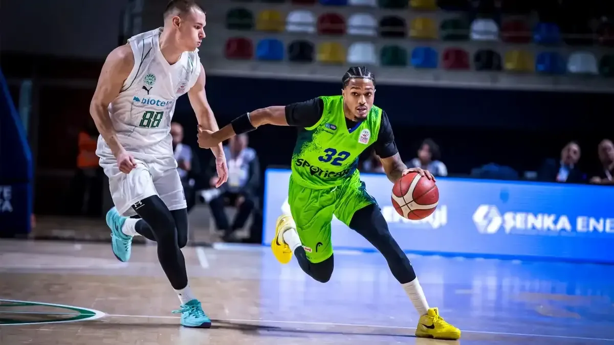 Tofaş Basketbol Takımı, BİOTEKNO Körfez Basket maçında son saniye basketiyle galip geldi.
