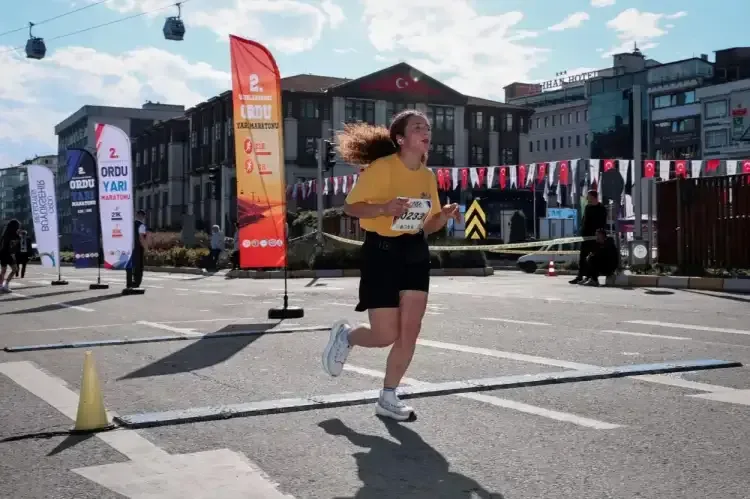 Ordu Yarı Maratonu'nda şampiyonlar belirlendi - Detay Görsel 1