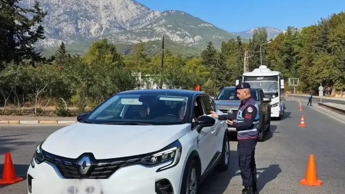 81 ilde aranan şahıslara yönelik düzenlenen operasyonun sonuçları açıklandı.