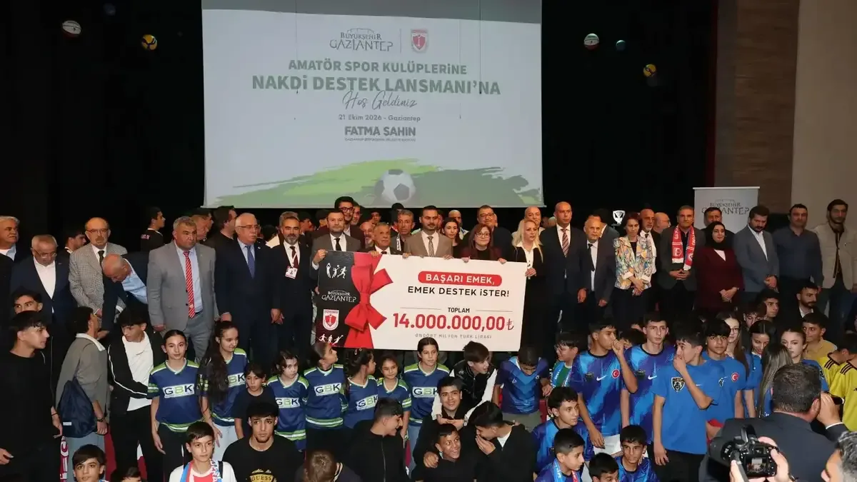 Gaziantep'te amatör spor kulüplerine destek programı düzenlendi.