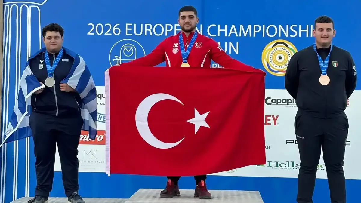 Kağıtspor'un uluslararası başarıları sergilendi.