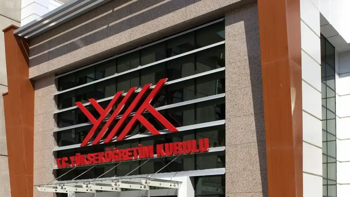 Yükseköğretim Kurulu, öğrenci affı ile dönenler için yeni düzenlemeler açıkladı.