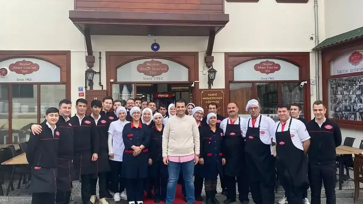 Tarihi Merkezefendi Köftecisi'nin işletme hikayesi ve değerleri.