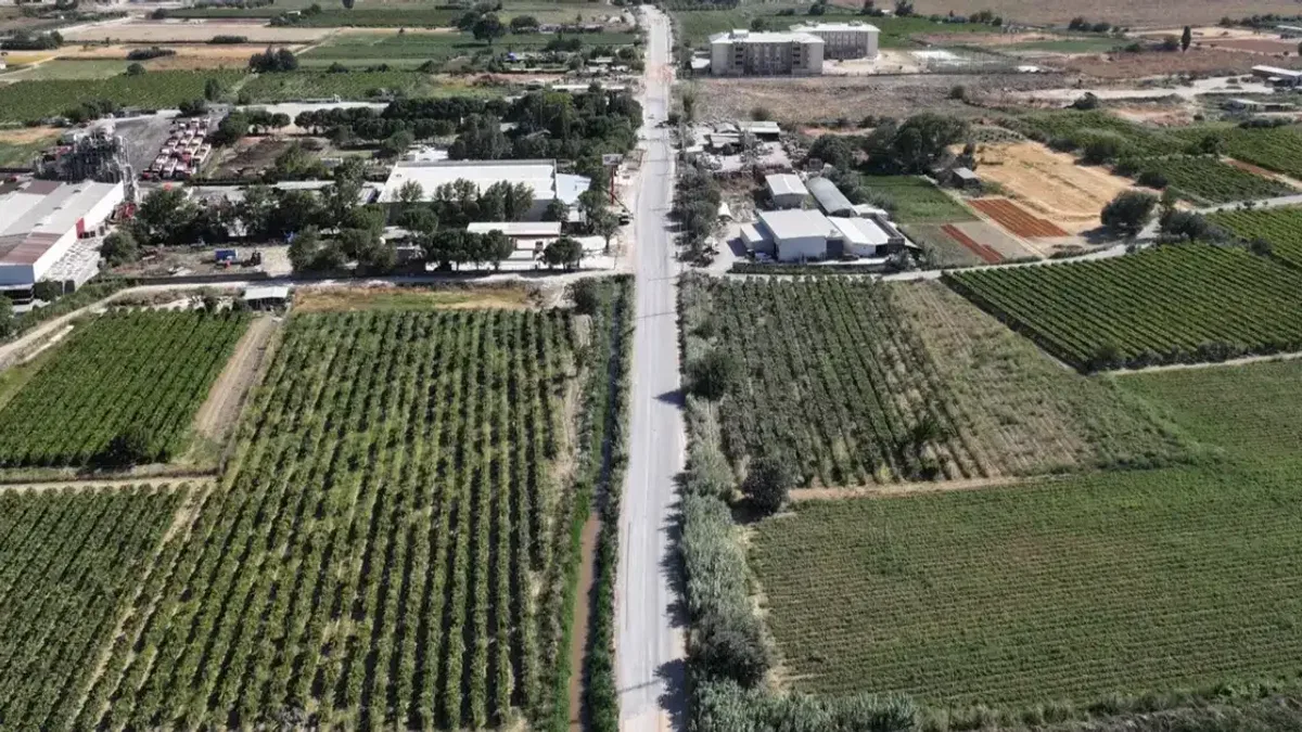 Manisa Muradiye’nin yollarına Büyükşehir konforu