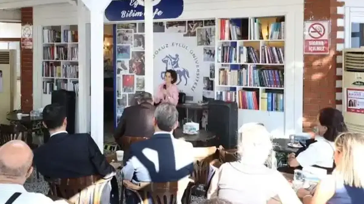 DEÜ Bilim Kafe’de 'Sağlık ve Bilim' buluştu