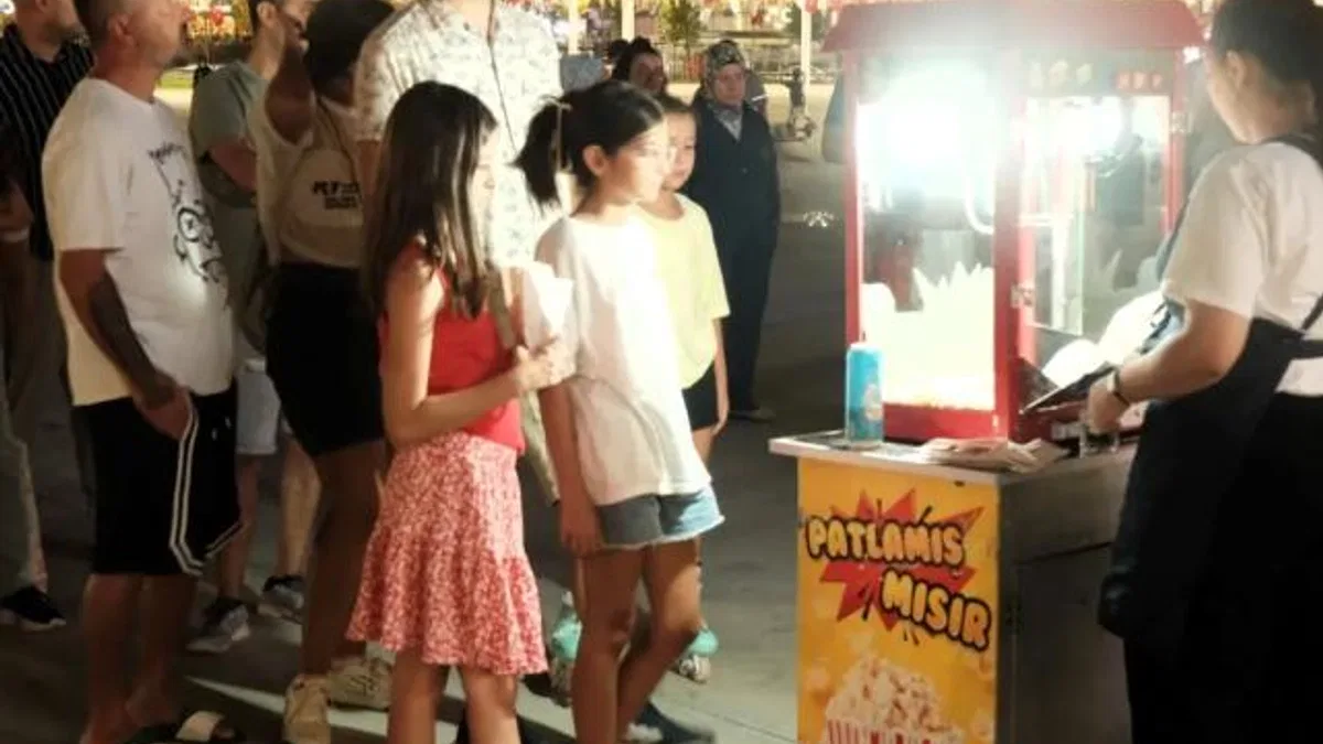 Kocaelililer yaz akşamlarını sinema keyfiyle taçlandırıyor