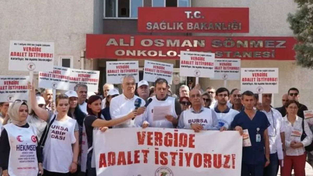 Bursalı tabipler 'vergide adalet' için eylemlerini sürdürüyor