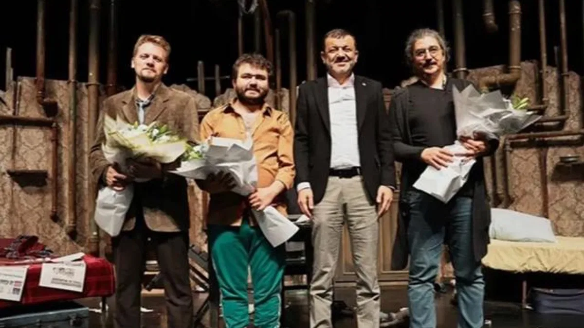 “Sığıntılar” Denizli’de sanatseverlerle buluştu