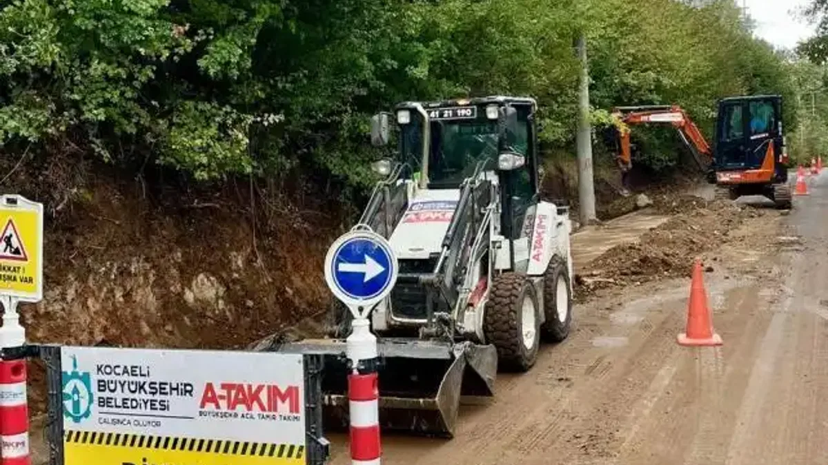 Kocaeli'de kapsamlı V kanal temizliği