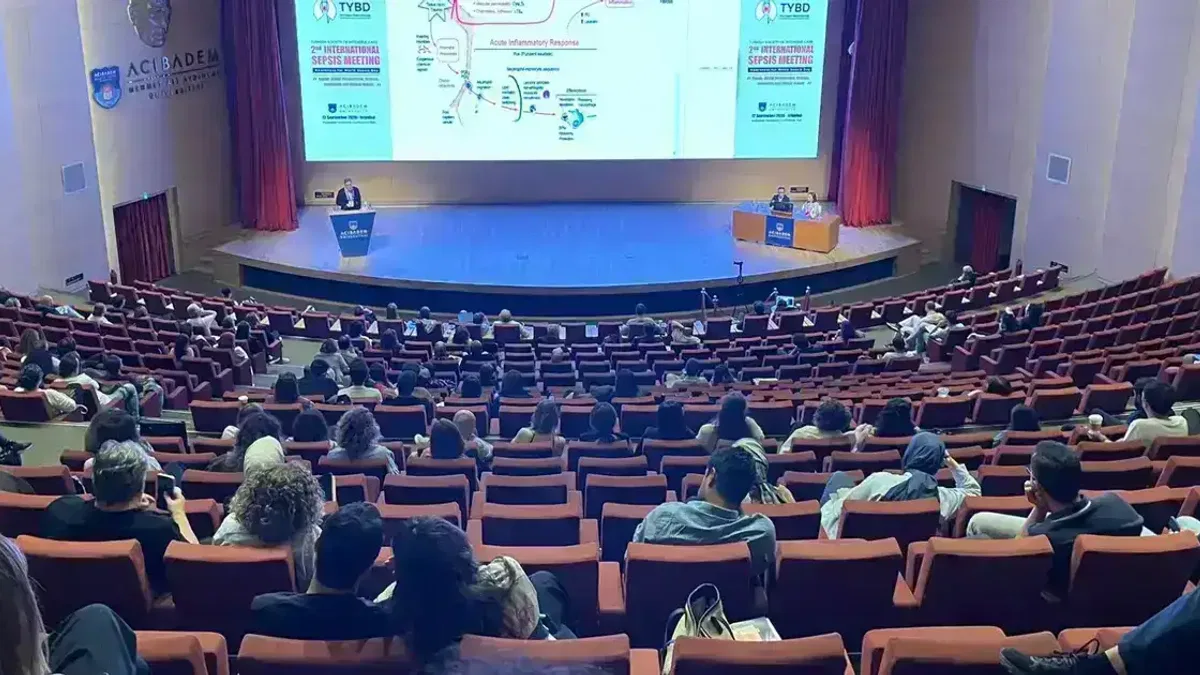 Uzmanlardan sepsis uyarısı... Mücadele yoğun bakımda değil, enfeksiyonu önlemekle başlamalı