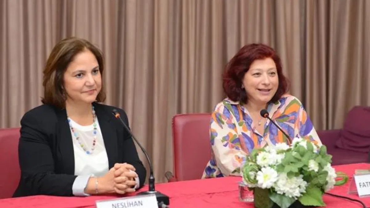 Ödüllü yazar Neslihan Önderoğlu Nilüfer’de okurlarıyla buluştu