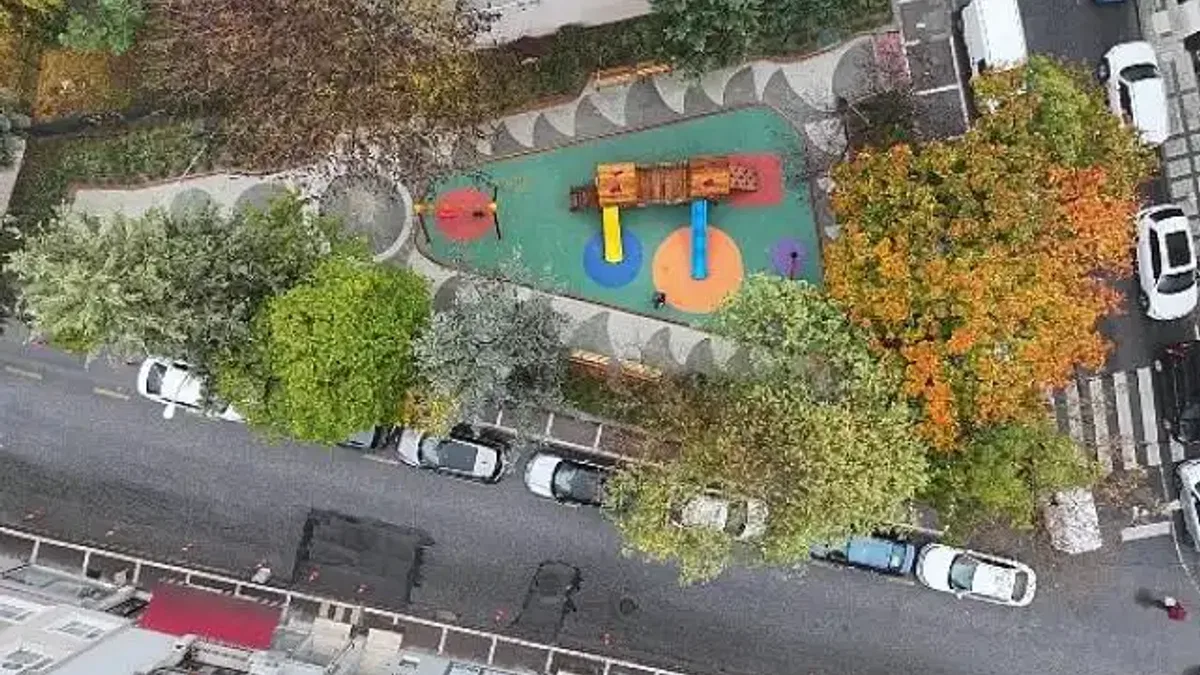 Üsküdar'da Parklar Yeni Yüzüyle Hizmete Açıldı