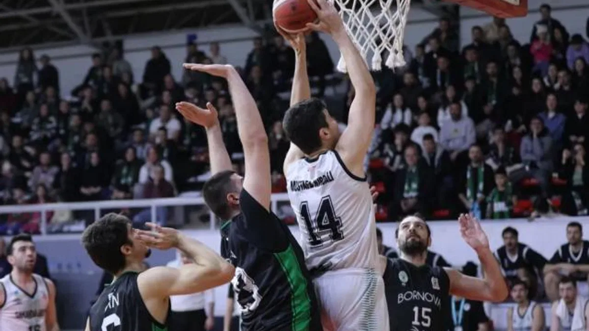 Sakarya potada üst turu hedefliyor