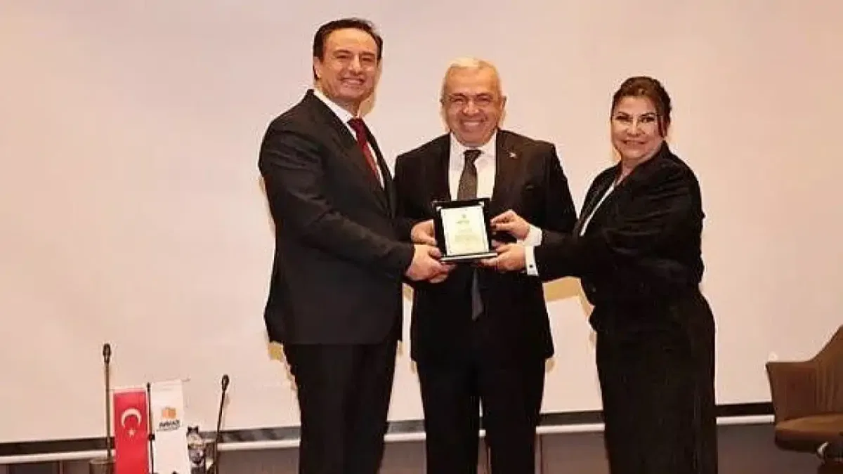 Şadi Özdemir: Kentsel dönüşümde belediyeler sürecin merkezinde olmalı
