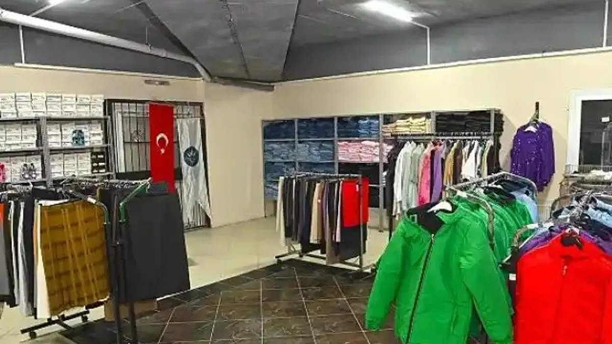 Karabağlar Belediyesi Sosyal Market yeni yerinde hizmete açılıyor