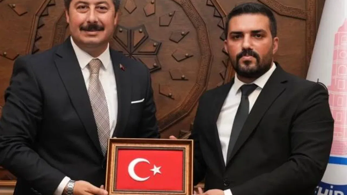 Ülkü Ocakları’ndan Yenişehir Belediye Başkanı’na hayırlı olsun ziyareti