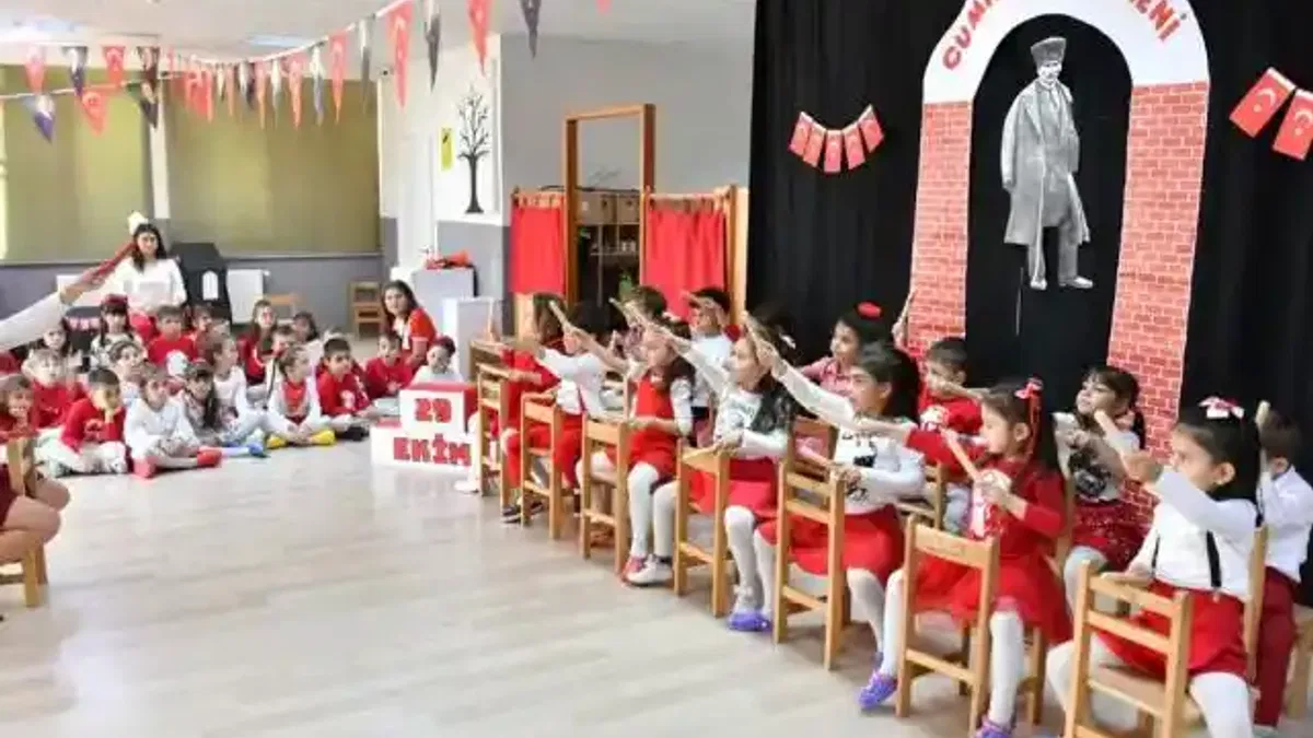 Atam Kreşlerde Cumhuriyet coşkusu