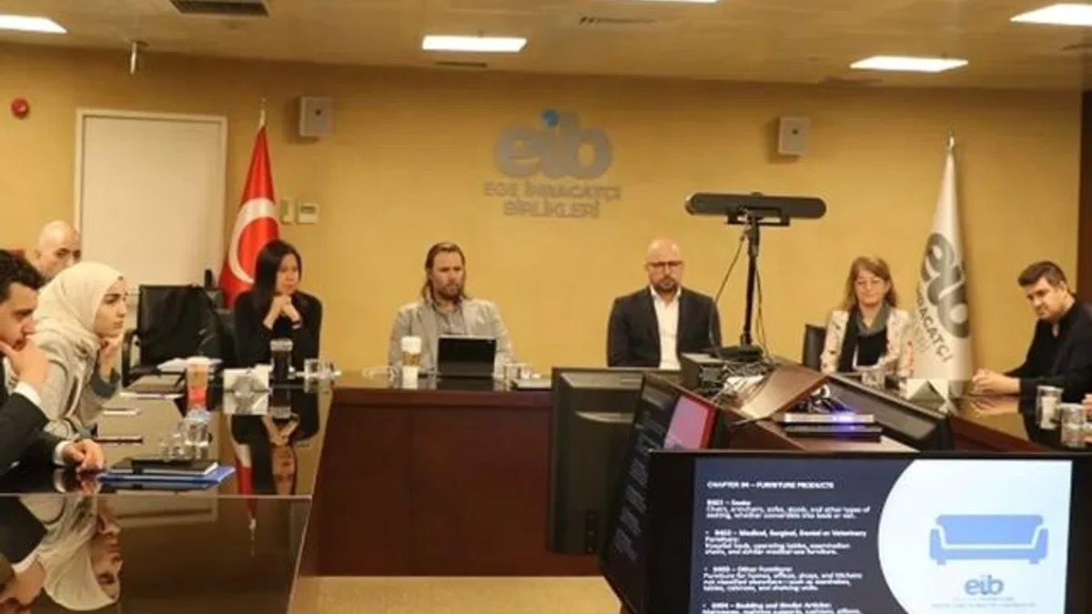 Amerikan mobilya devi İzmir'den ürün almaya geldi