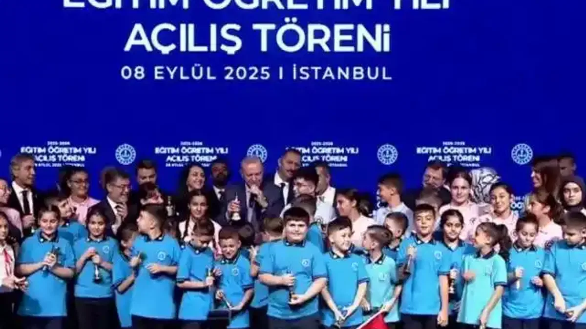 Yeni dönem açılışında 'Maarif' mesajı