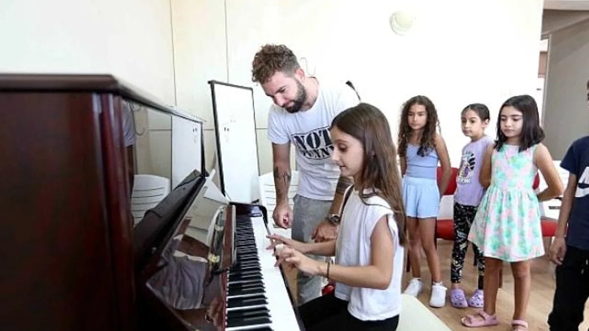Bayraklı'da kültür-sanat kurslarına yoğun ilgi
