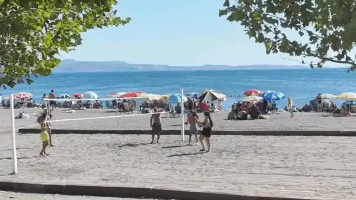 Balıkesir Büyükşehir plaj voleybolu severleri unutmadı