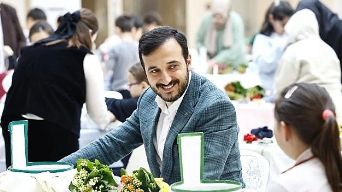 Yoğurt kabından teraryum yaptılar